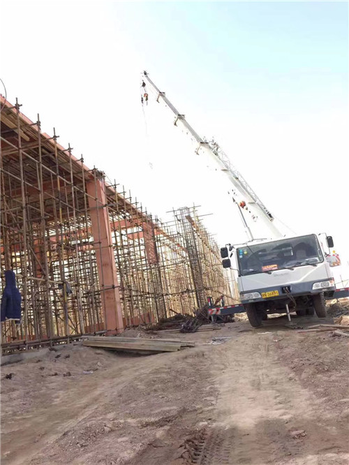 通道县吊车作业的安全注意事项有哪些？